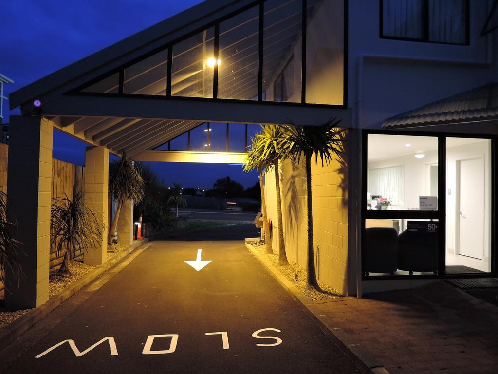 Anzac Court Motel Auckland Extérieur photo
